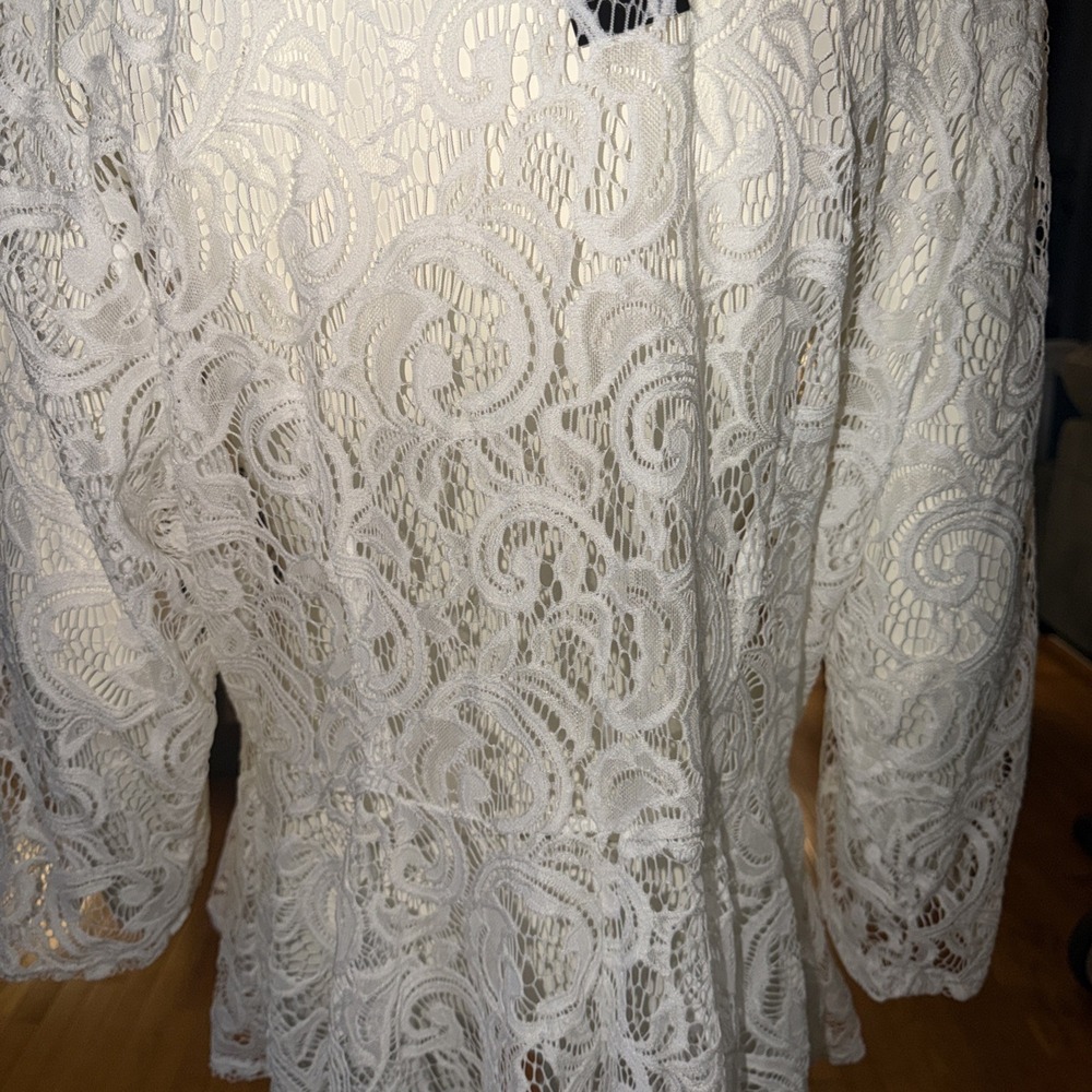 Ashley Stewart White Lace Front Zip Blouse NWT Size 22 Peplum - Picture 3 of 5